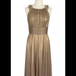 Elegant Gold Evening Gown